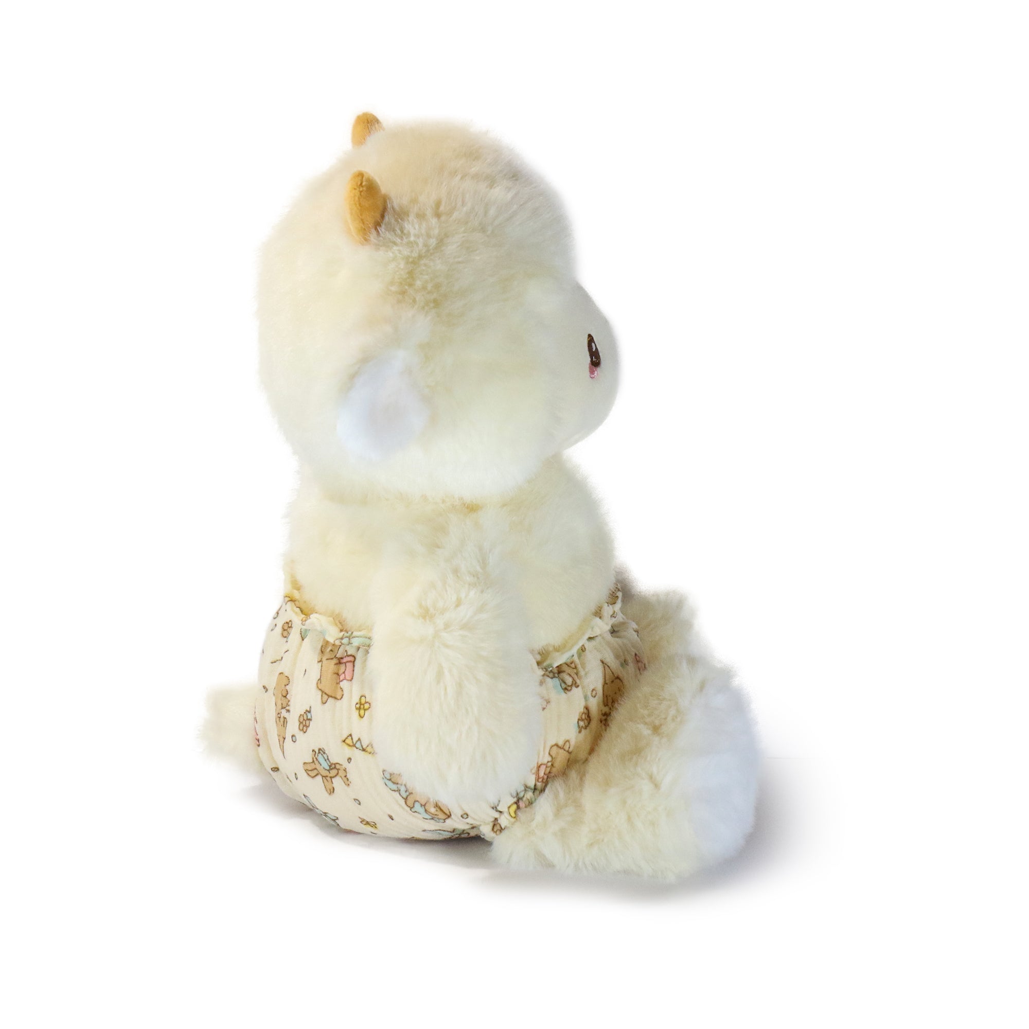 16-inch White Lamb with Beautiful Pants